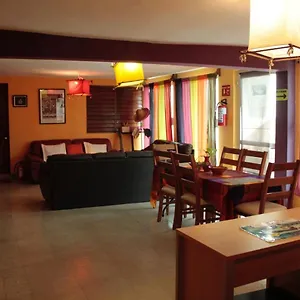 La Casa Naranja Isla Mujeres